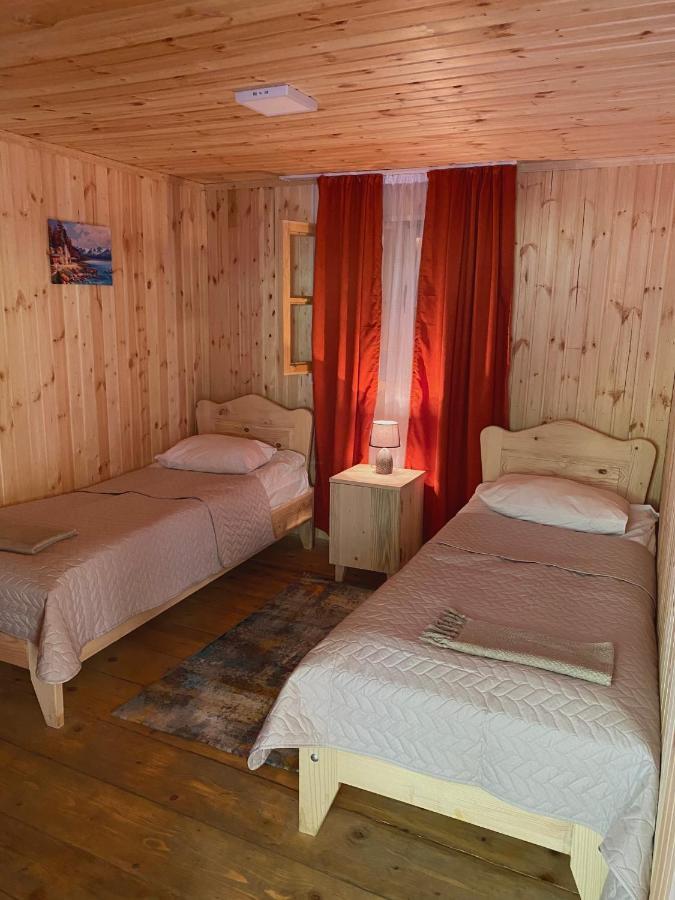 Ushguli 12 Century Hotel Bagian luar foto