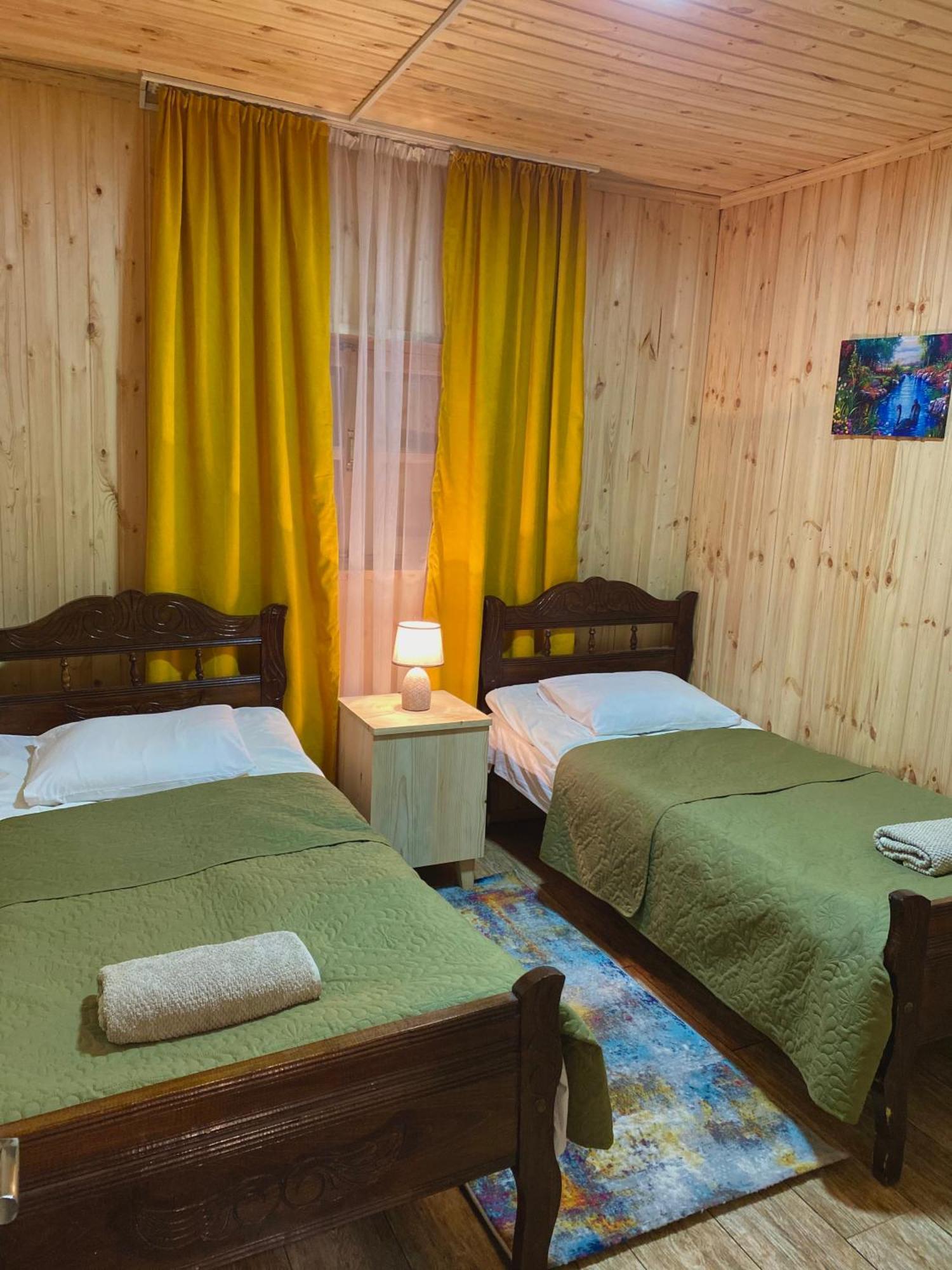 Ushguli 12 Century Hotel Bagian luar foto